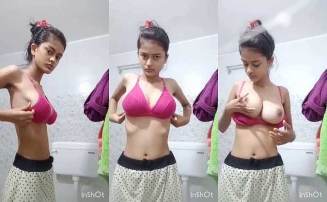 Sexy 19+ Desi teen huge boobs